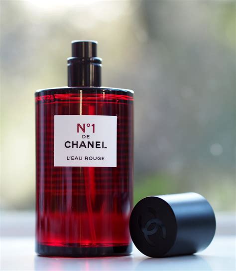 chanel no 1 l'eau rouge.